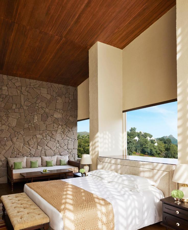 Taj Aravali Resort & Spa Удайпур Экстерьер фото