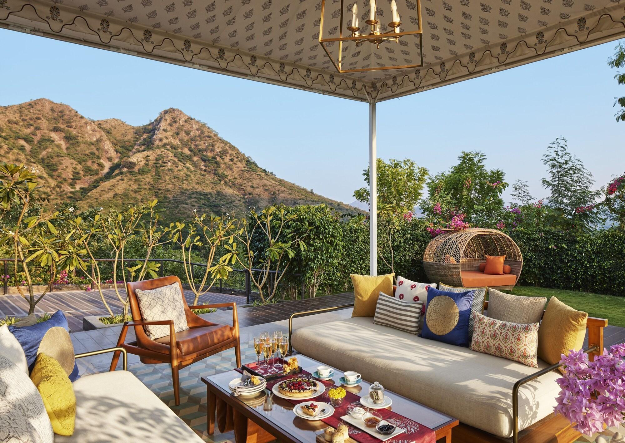 Taj Aravali Resort & Spa Удайпур Экстерьер фото