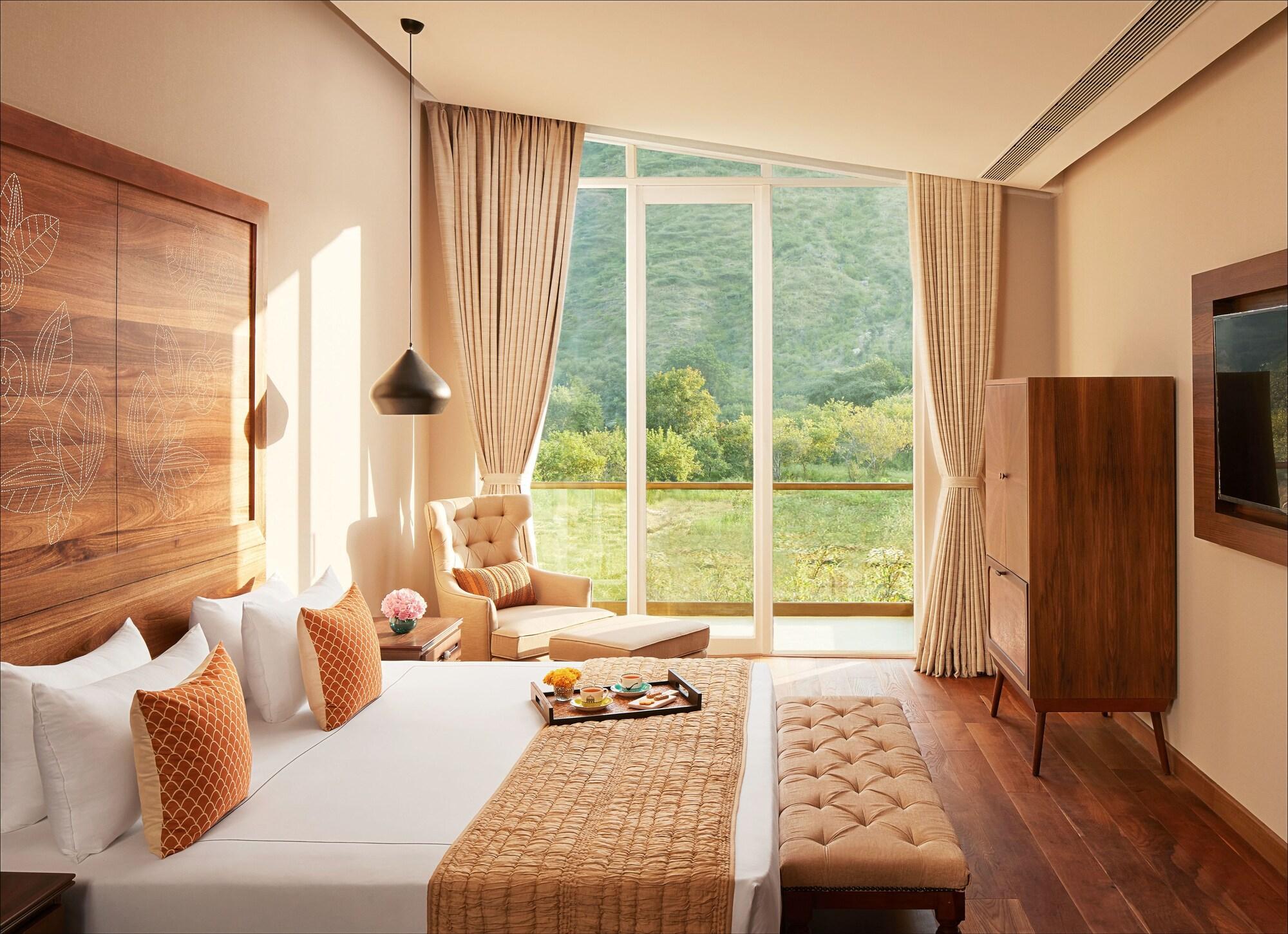Taj Aravali Resort & Spa Удайпур Экстерьер фото
